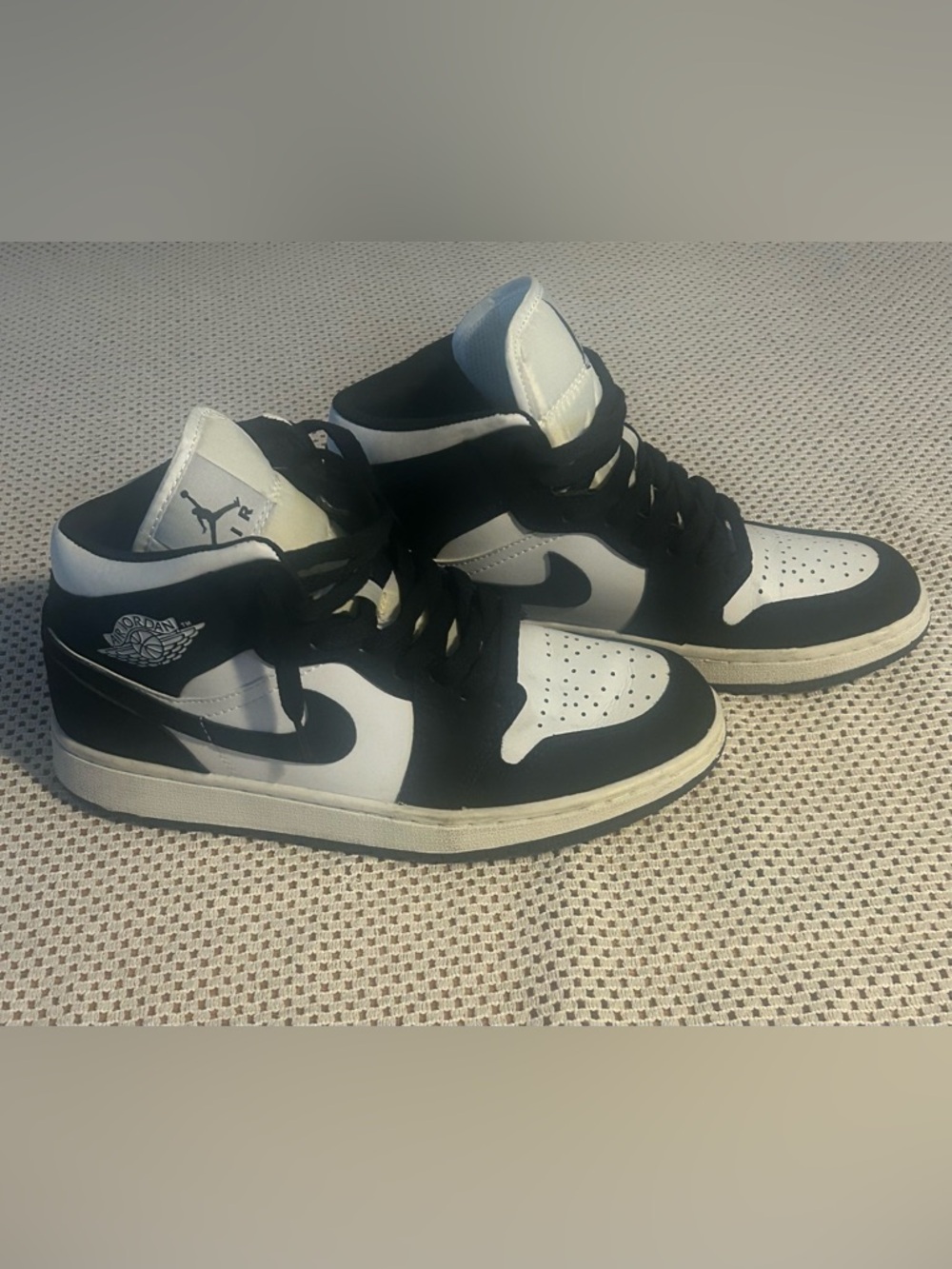 Nike Air Jordan 1 Mid Panda Black White Women's Size 7